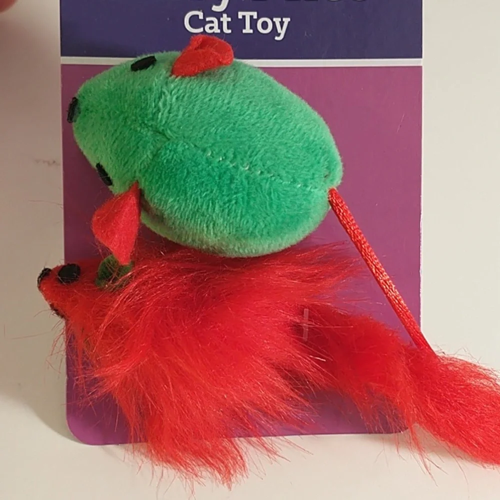 Forever Pals Cat Toys Festive Donut and Furry Mice - Picture 3 of 7